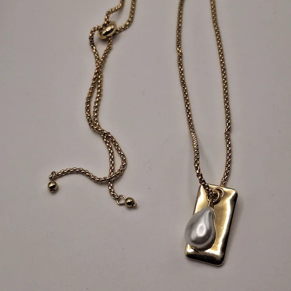 Gold Slider Necklace | Pearl Drop Pendant Necklace | Minimal Elegant Jewelry - Picture 1 of 8